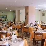 Отель Edelweiss 3*